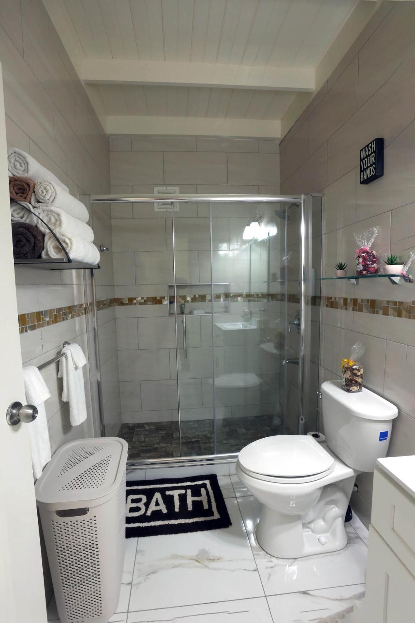 Spacious Luxury 3 Bed Rooms In Kingston Exterior foto