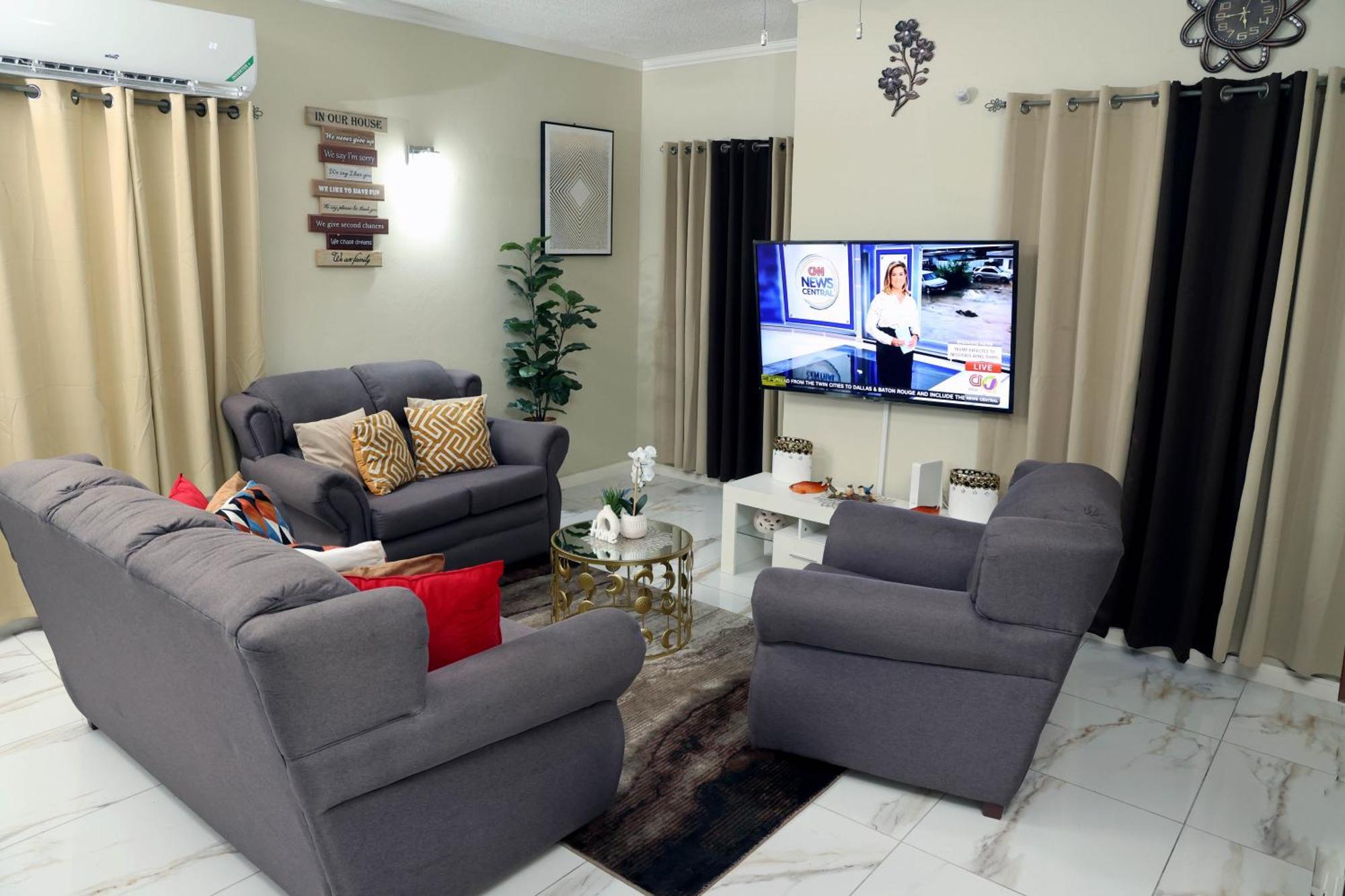 Spacious Luxury 3 Bed Rooms In Kingston Exterior foto